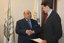 H.E. Sheikh Mohamed Bin Issa Al Jaber with Kenneth Roth